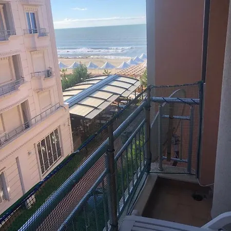 Apartament For Rent