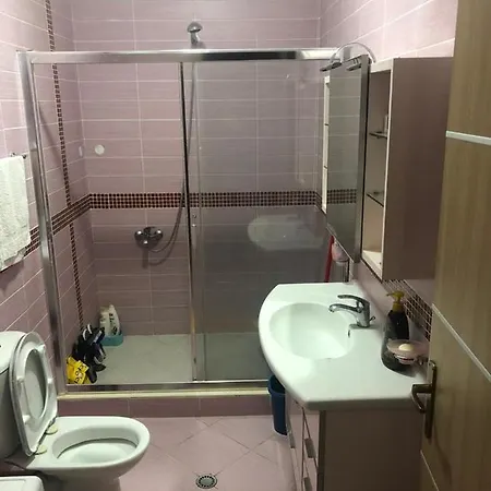Apartament For Rent דירה גולם